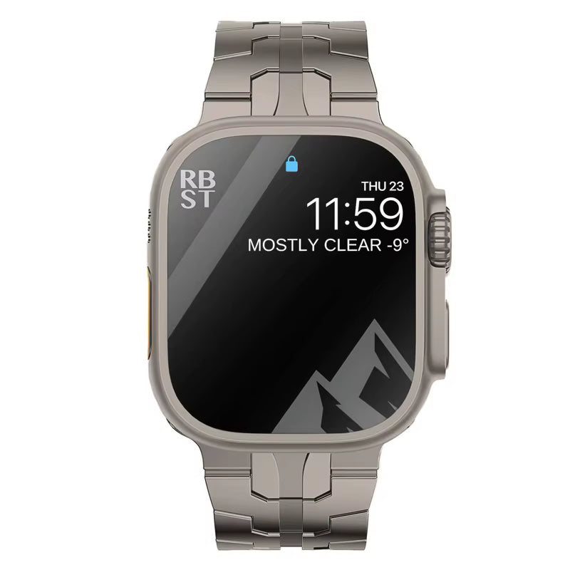 Vooraanzicht van een smartwatch met een robuuste kast en een sterrenlicht (starlight) metalen schakelband op een witte achtergrond. De wijzerplaat toont de tijd 11:59, weersinformatie en een berglandschap.